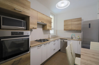 Kiadó belvárosi lakás